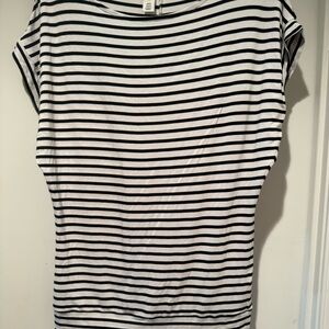White House Black Market Short Sleeved Striped Top Size Small